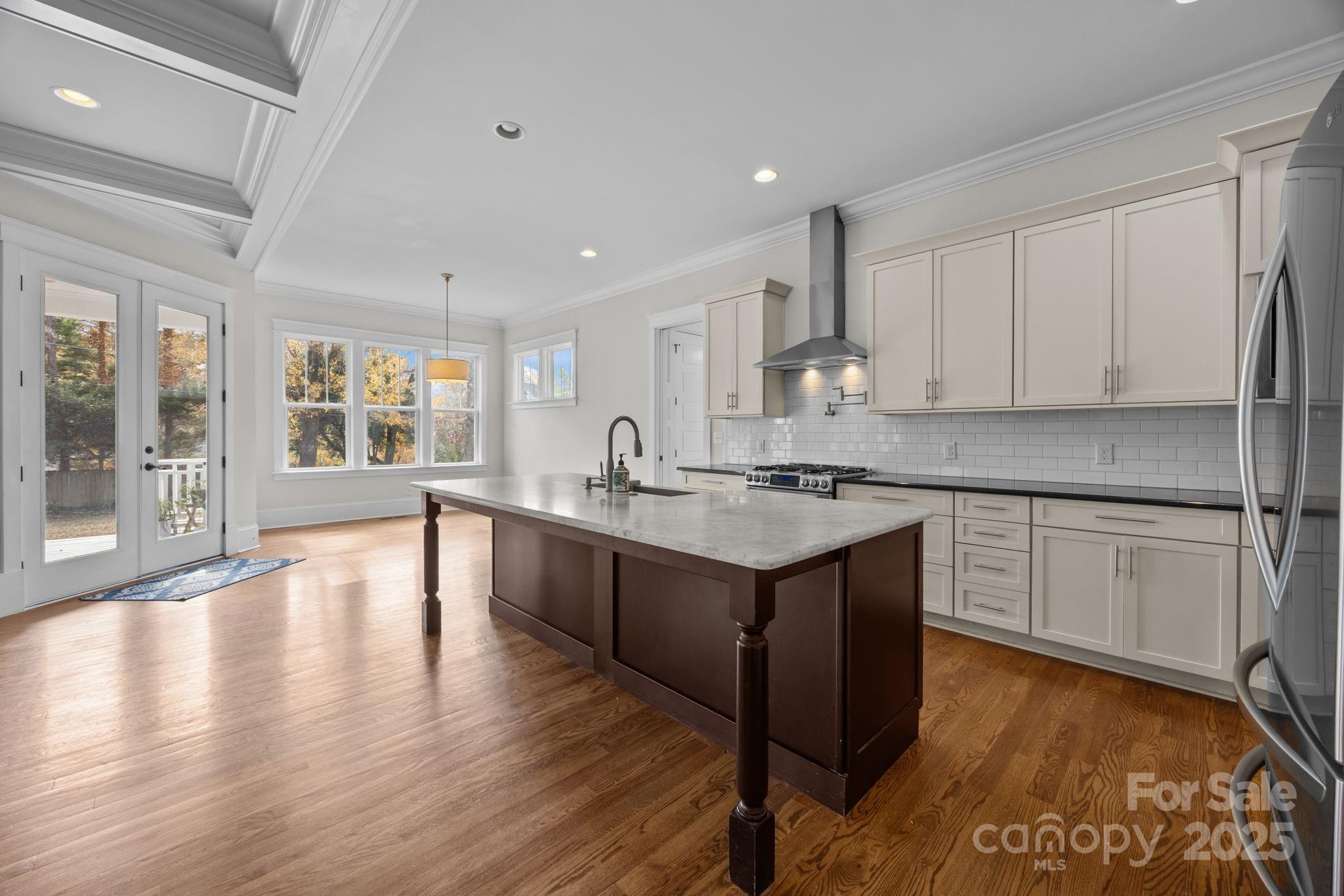 933 Sedgefield Road Charlotte, NC 28209 - Photo 19 of 47