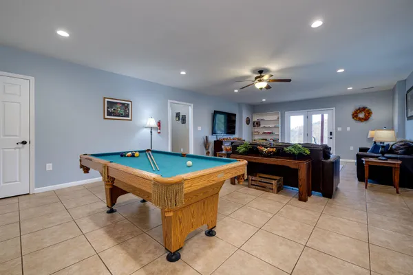 $1,349,900 | 2225-2319 Valley Burg Road, Luray, VA 22835