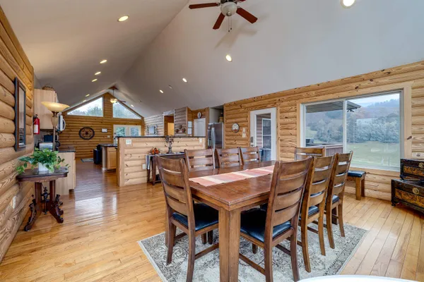 $1,349,900 | 2225-2319 Valley Burg Road, Luray, VA 22835