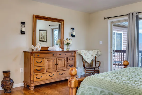 $1,349,900 | 2225-2319 Valley Burg Road, Luray, VA 22835