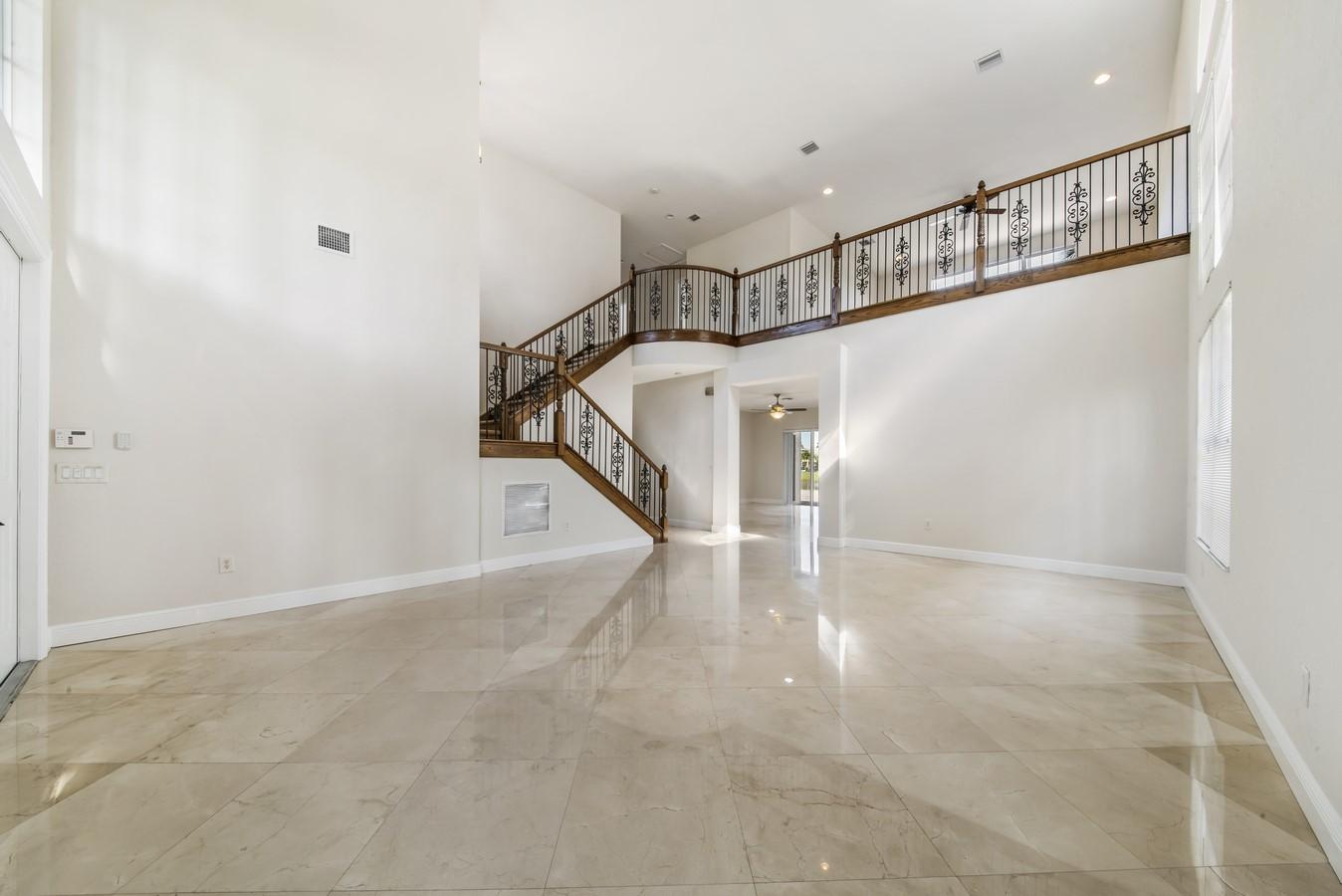10908 Sunset Ridge Circle Boynton Beach, FL 33473 - Photo 6 of 75 Two Story Ceiling