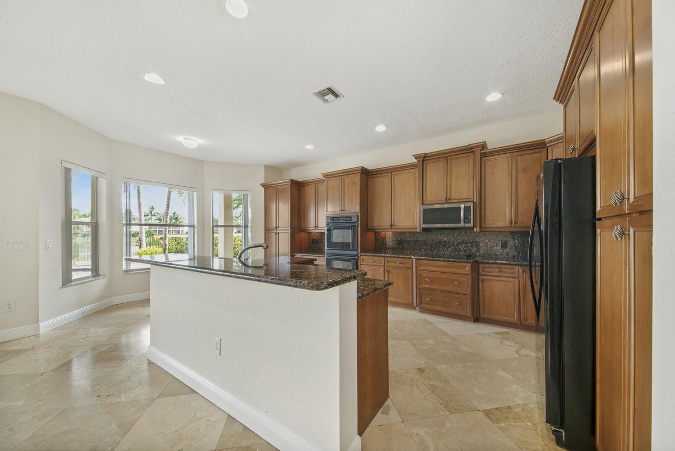 10908 Sunset Ridge Circle Boynton Beach, FL 33473 - Photo 7 of 75 Kitchen