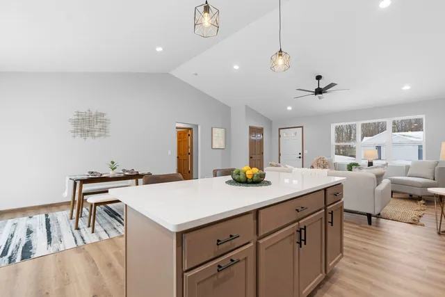 $419,900 | N9292 Constellation Drive, Appleton, WI 54915