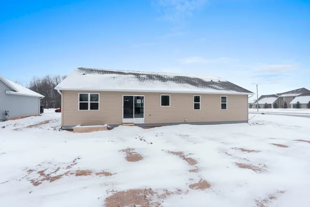 $419,900 | N9292 Constellation Drive, Appleton, WI 54915
