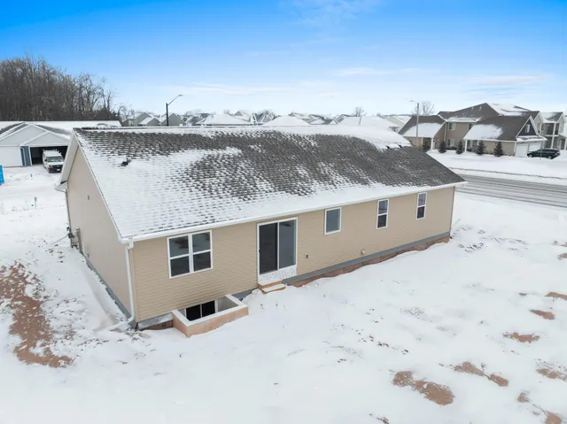 $419,900 | N9292 Constellation Drive, Appleton, WI 54915