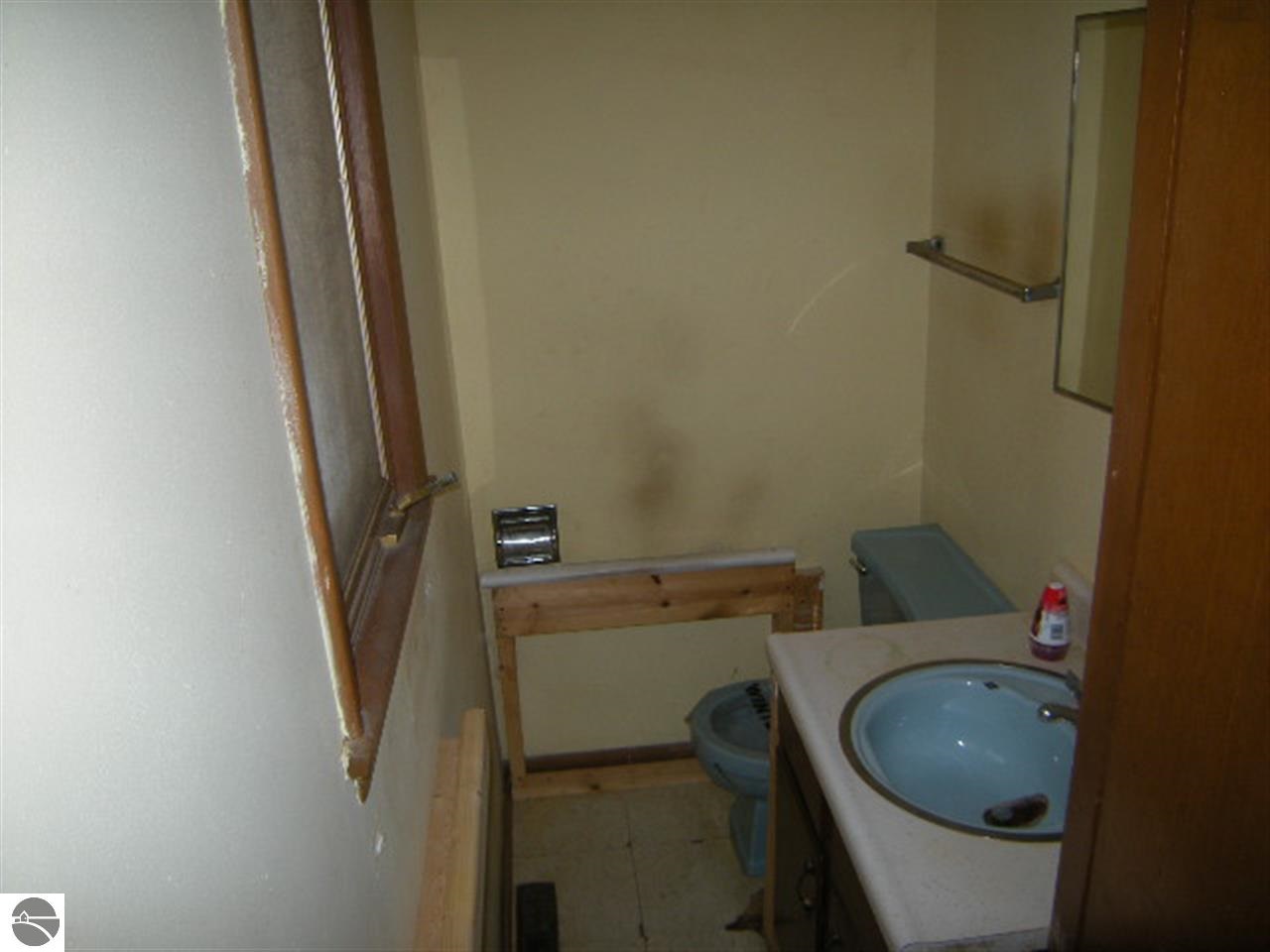 2758 Depot Road Interlochen, MI 49643 - Photo 5 of 12 1780551-4.JPG