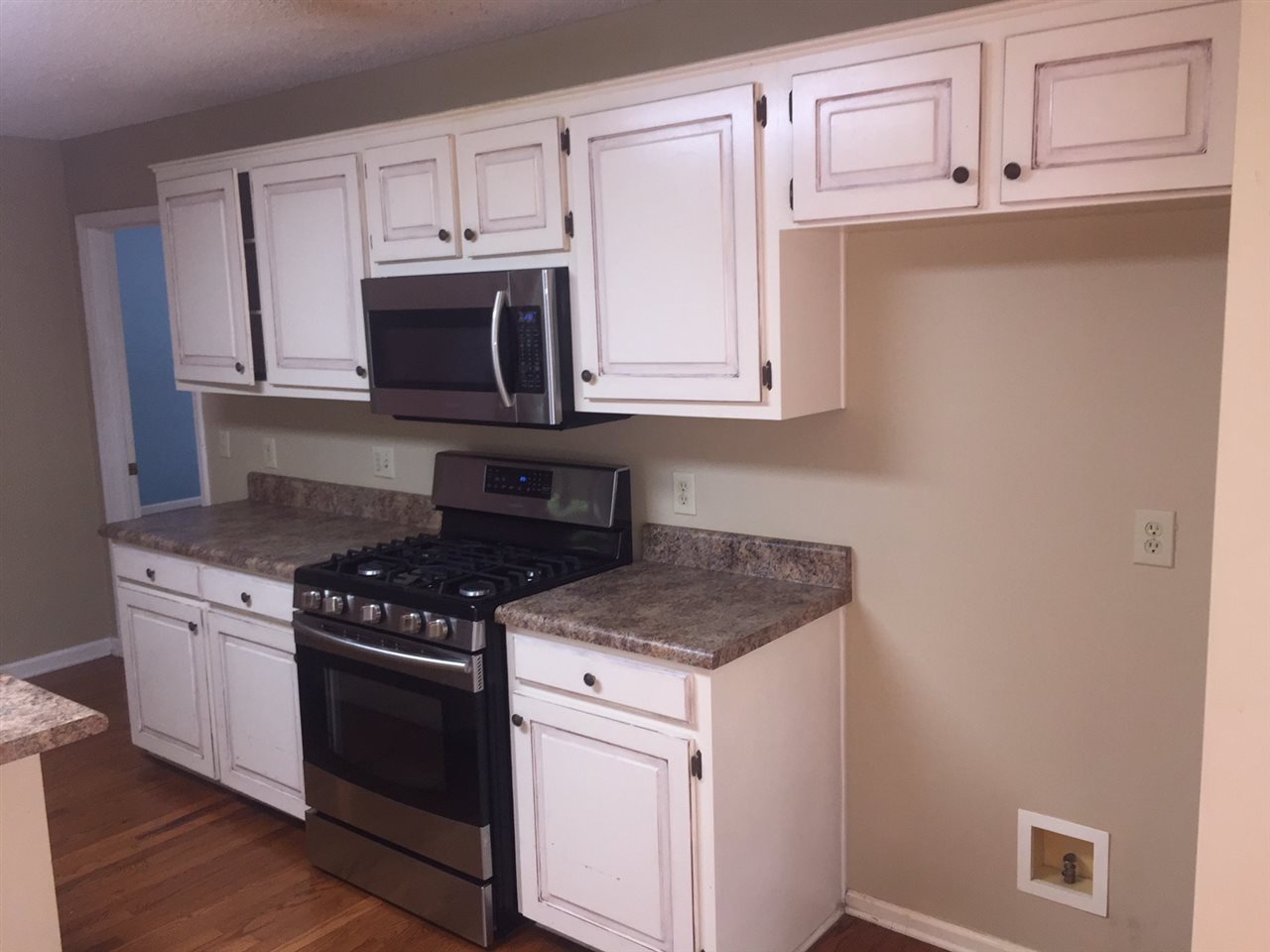 501 Yorktown Road Moore, SC 29369 - Photo 3 of 18 Gallery Image 3