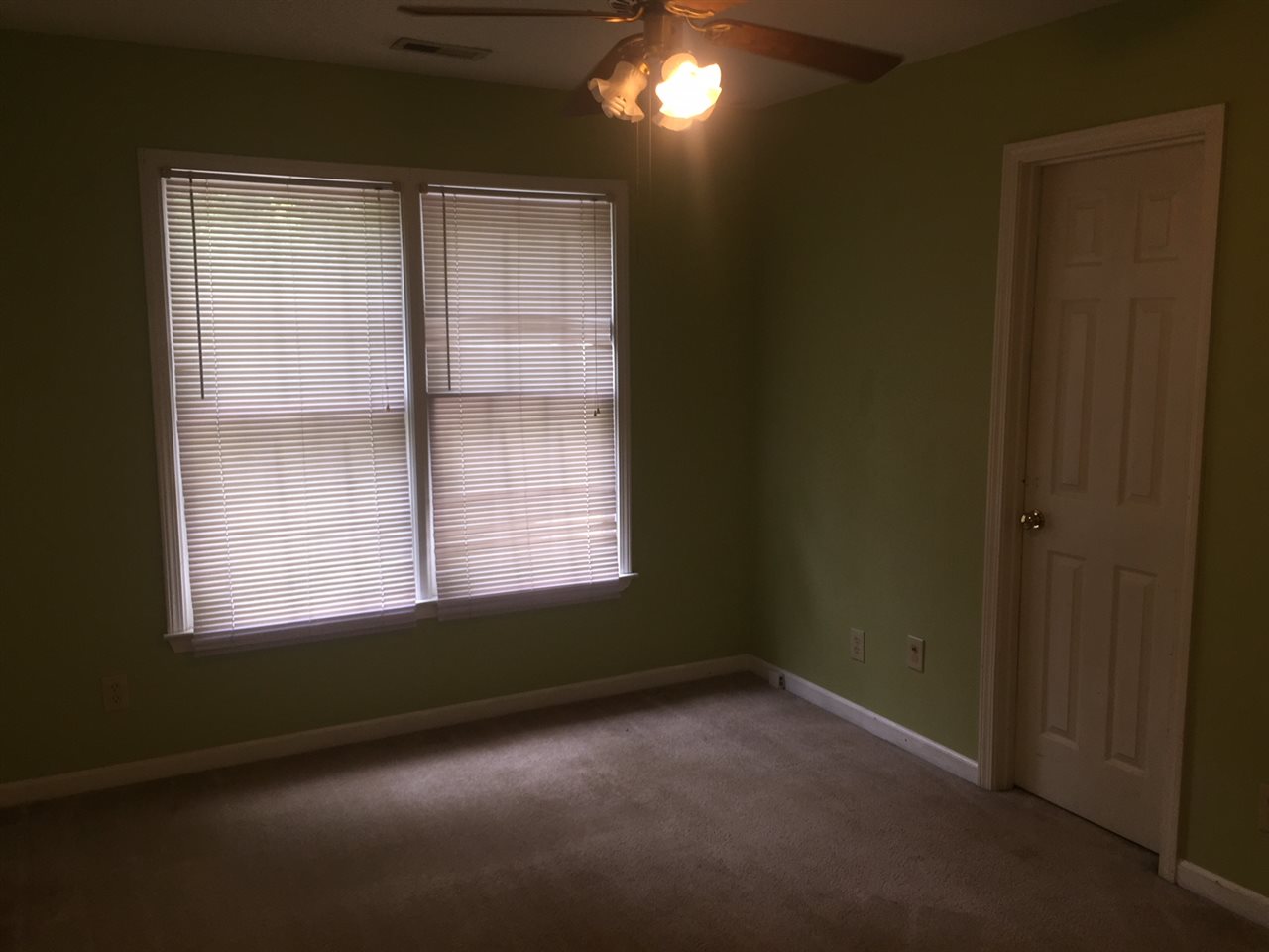501 Yorktown Road Moore, SC 29369 - Photo 8 of 18 Gallery Image 8