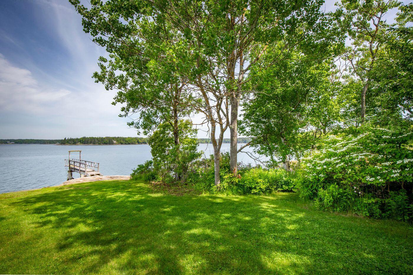 1199 Pleasant Point Road Cushing, ME 04563 - Photo 24 of 32 W25-ME2013_24