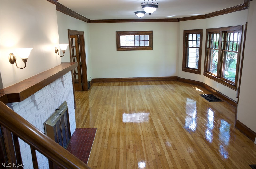 882 Cambridge Road Cleveland Heights, OH 44121 - Photo 4 of 20