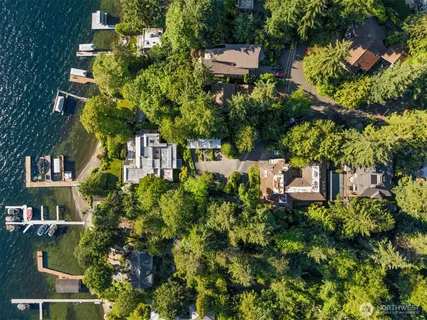 $3,850,000 | 4889 Forest Avenue Southeast, Mercer Island, WA 98040