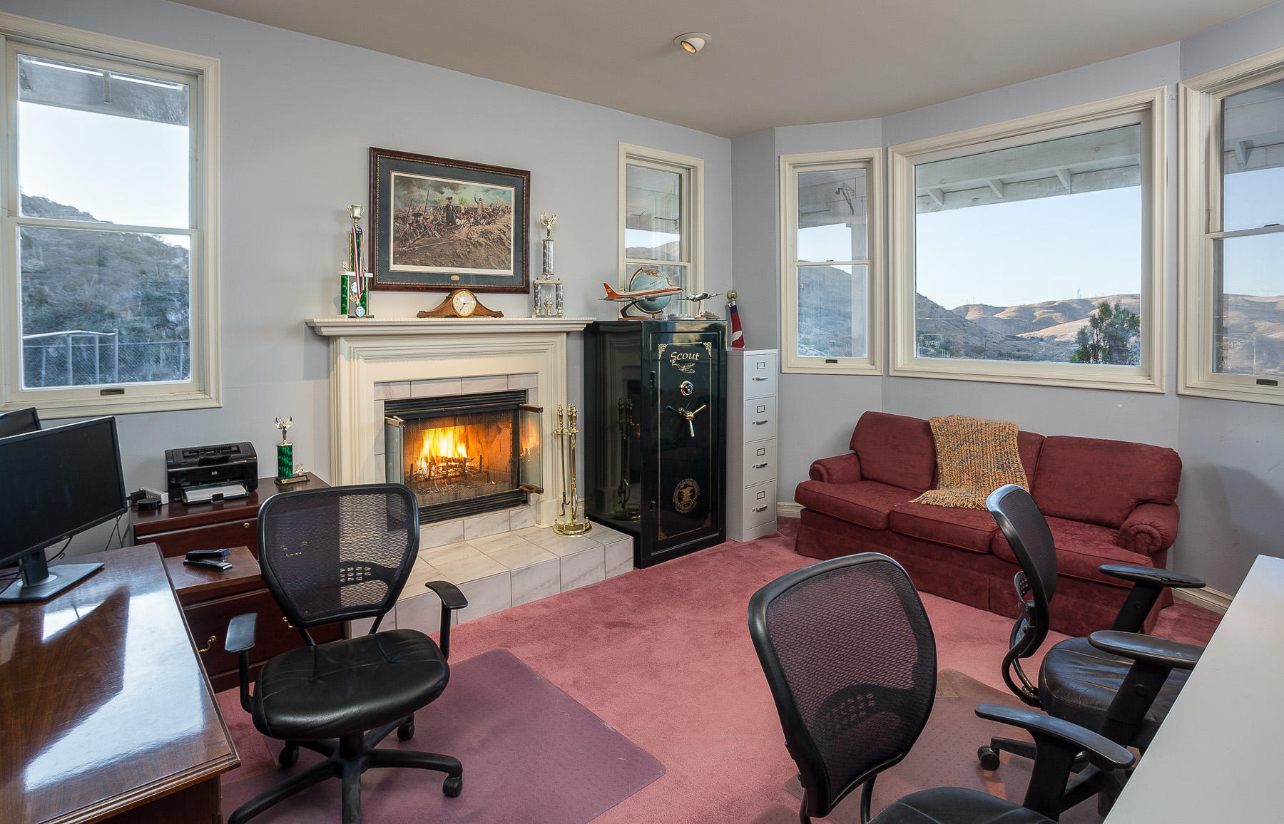 33050 Oracle Hill Road Palmdale, CA 93550 - Photo 19 of 42 living-room-office