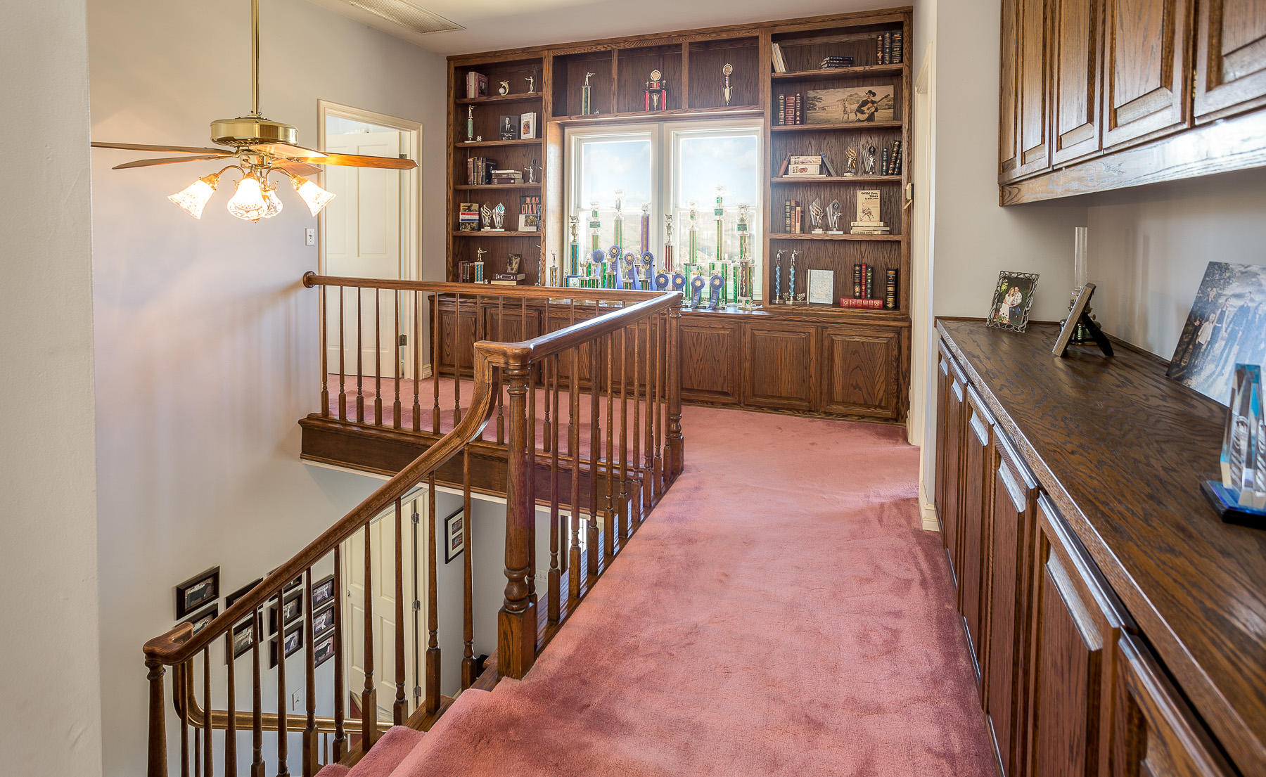 33050 Oracle Hill Road Palmdale, CA 93550 - Photo 22 of 42 upstairs-hallway-a