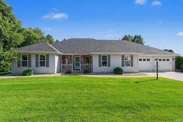 $499,900 | 32794 Nature View Drive, New Carlisle, IN 46552