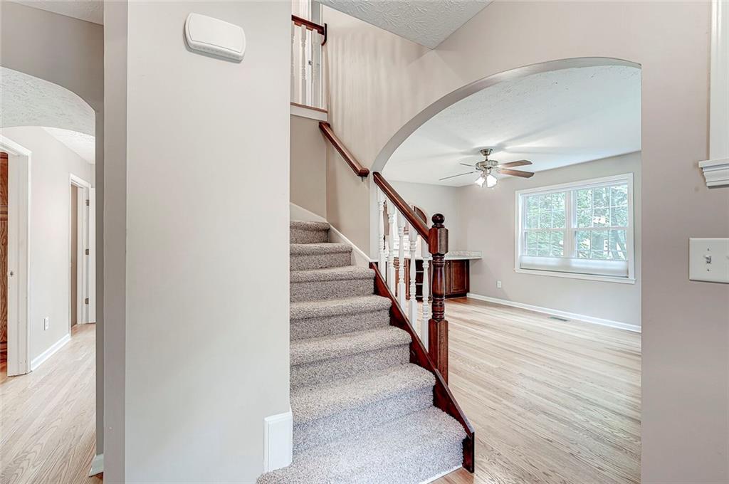 45 West Roberts Road Indianapolis, IN 46217 - Photo 20 of 45 Gallery Image 20