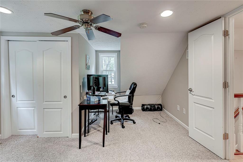 45 West Roberts Road Indianapolis, IN 46217 - Photo 27 of 45 Gallery Image 27