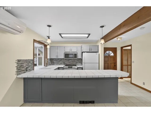 $439,000 | 26400 Northwest St Helens Road, Unit 57, Scappoose, OR 97056