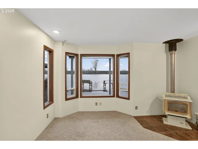 $439,000 | 26400 Northwest St Helens Road, Unit 57, Scappoose, OR 97056