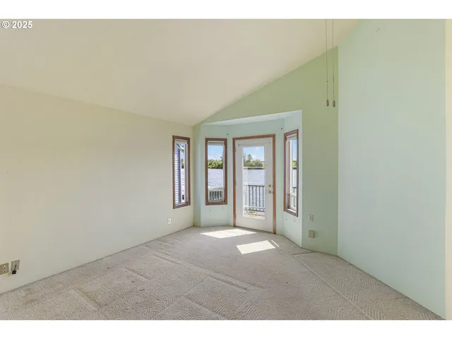 $439,000 | 26400 Northwest St Helens Road, Unit 57, Scappoose, OR 97056