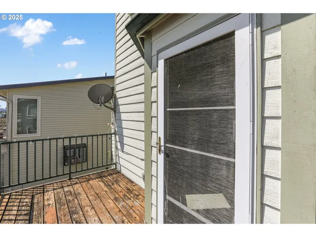 $439,000 | 26400 Northwest St Helens Road, Unit 57, Scappoose, OR 97056