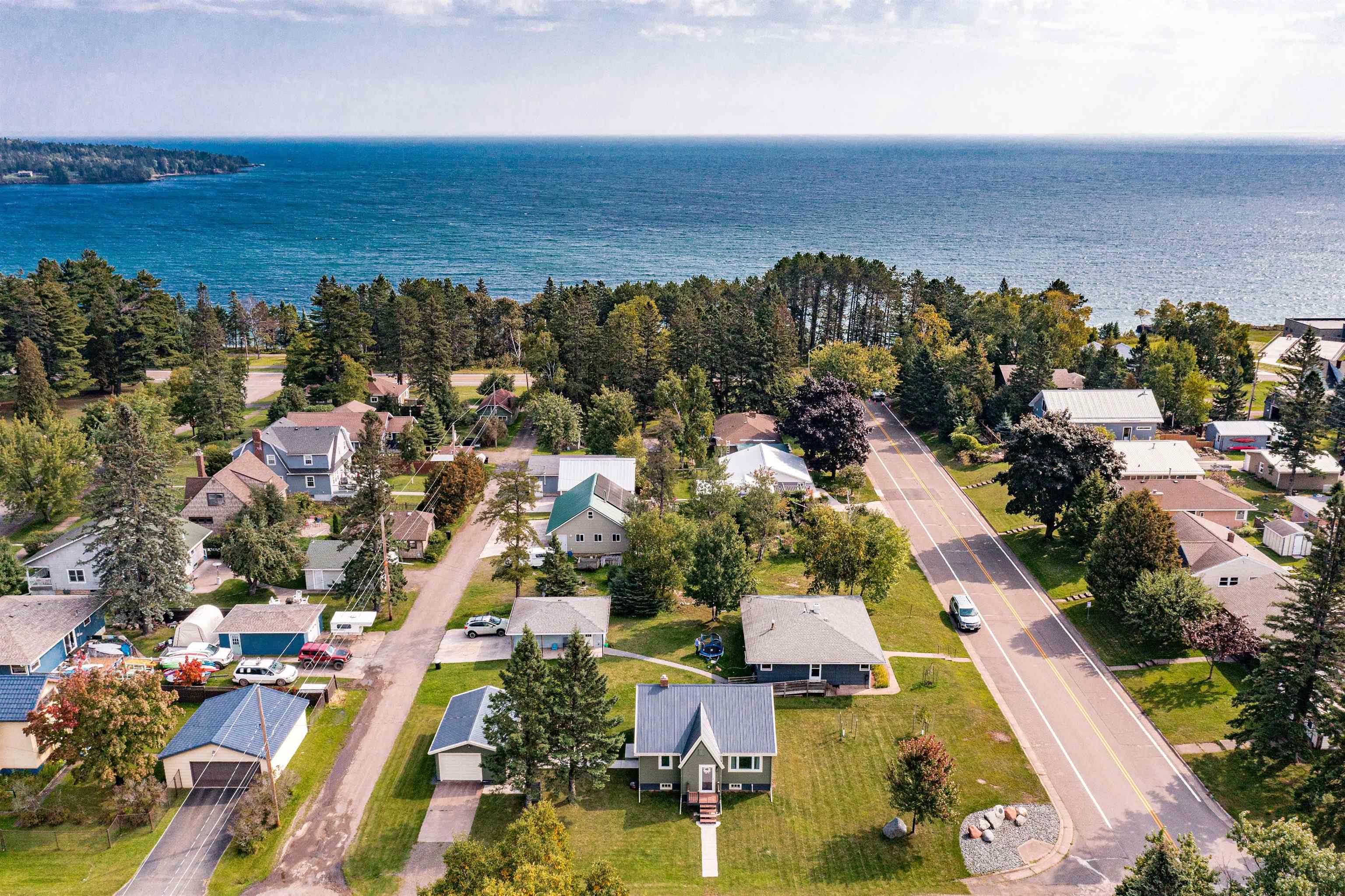 135 1st Avenue Two Harbors, MN 55616 - Photo 9 of 36