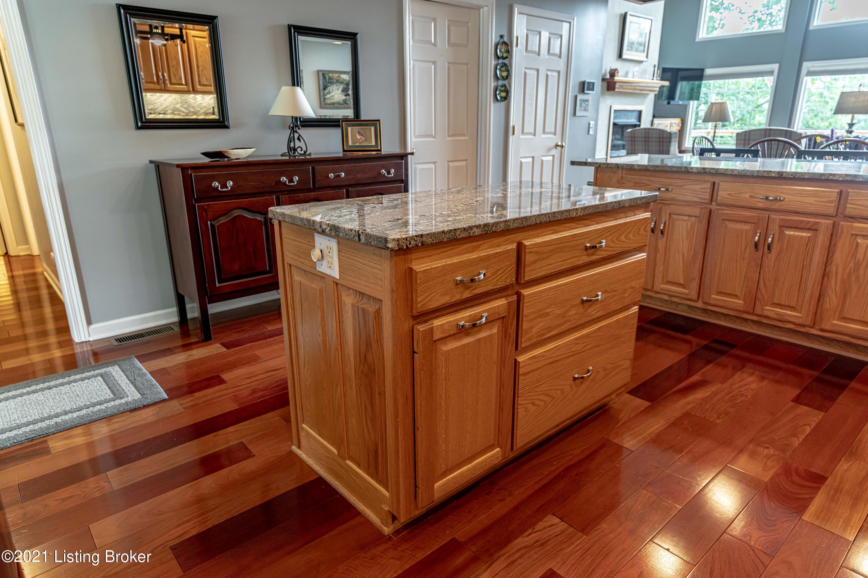818 Noah Stevenson Road Bee Spring, KY 42207 - Photo 58 of 99 DSC04526