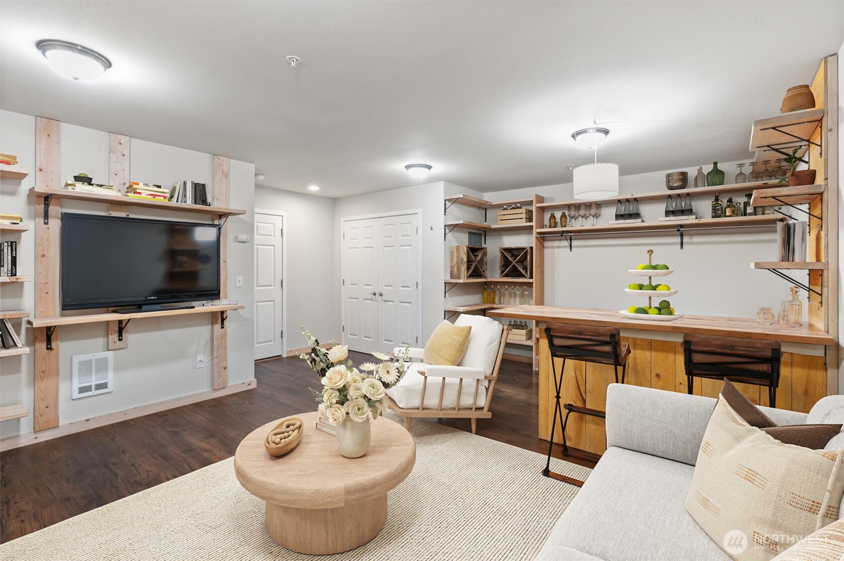 1900 Weaver Road, Unit C106 Snohomish, WA 98290 - Photo 21 of 32 Gallery Image 21