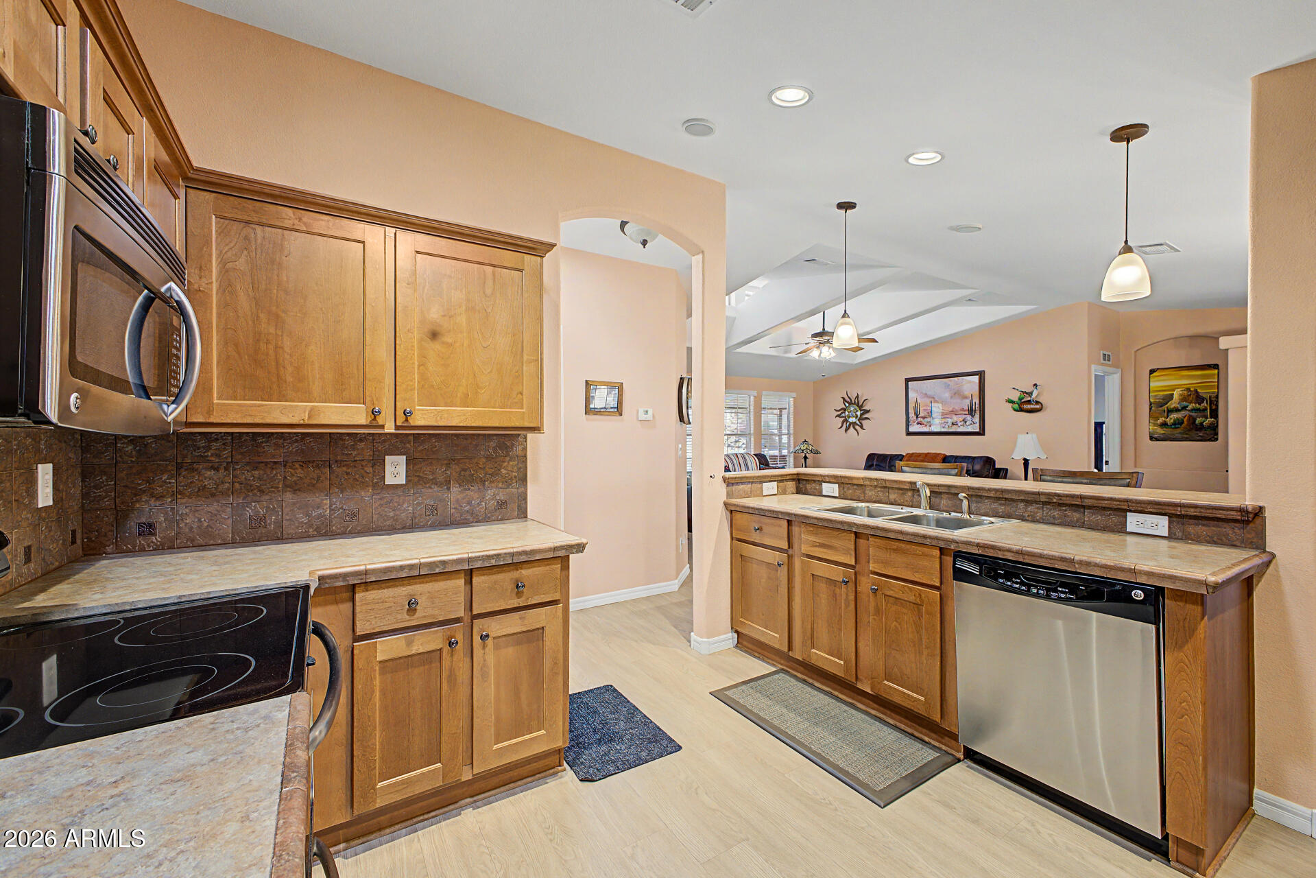 3301 South Goldfield Road, Unit 4073 Apache Junction, AZ 85119 - Photo 6 of 32