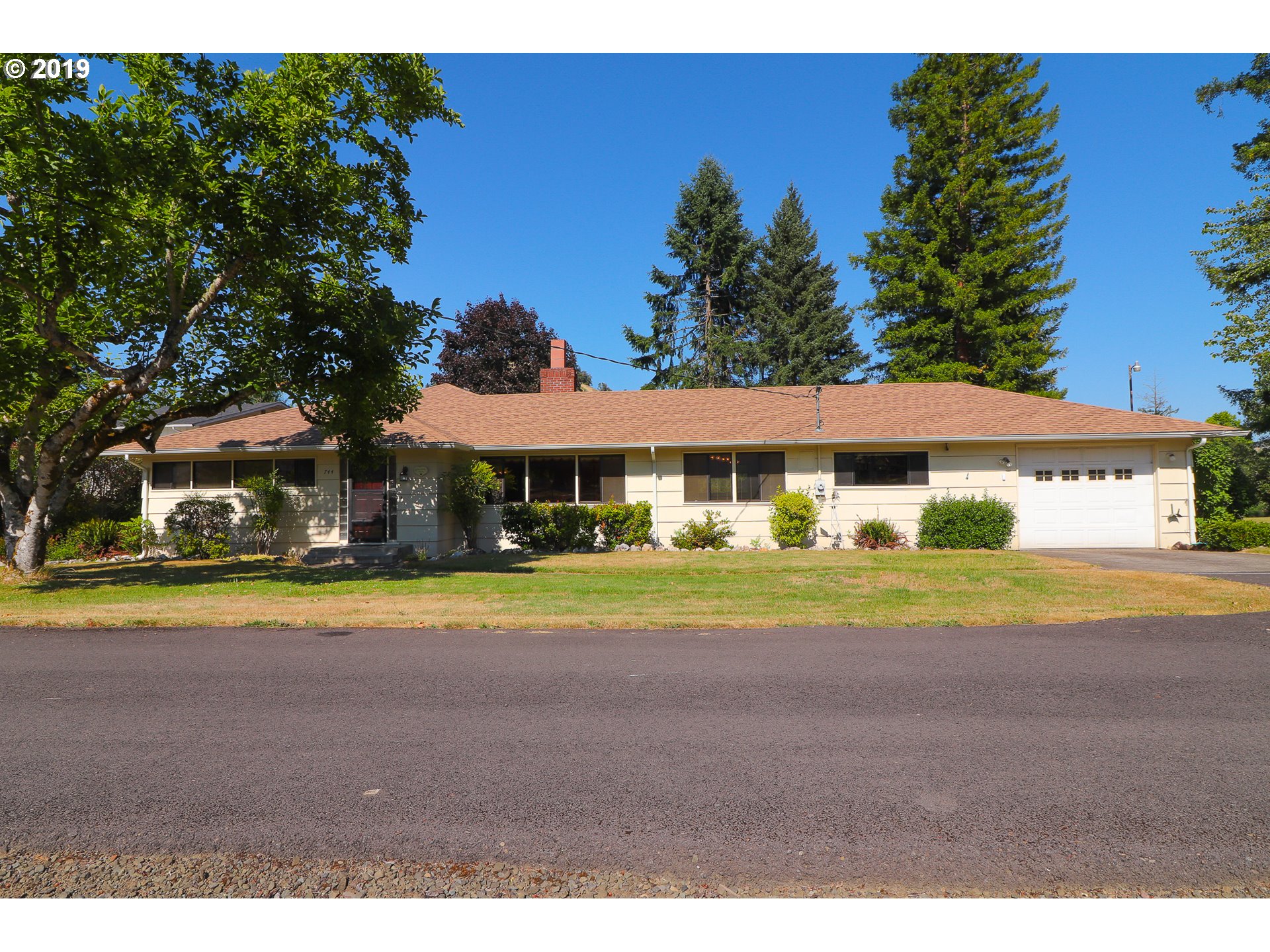 744 River Bend Road Roseburg, OR 97471 - Photo 22 of 32 Gallery Image 22