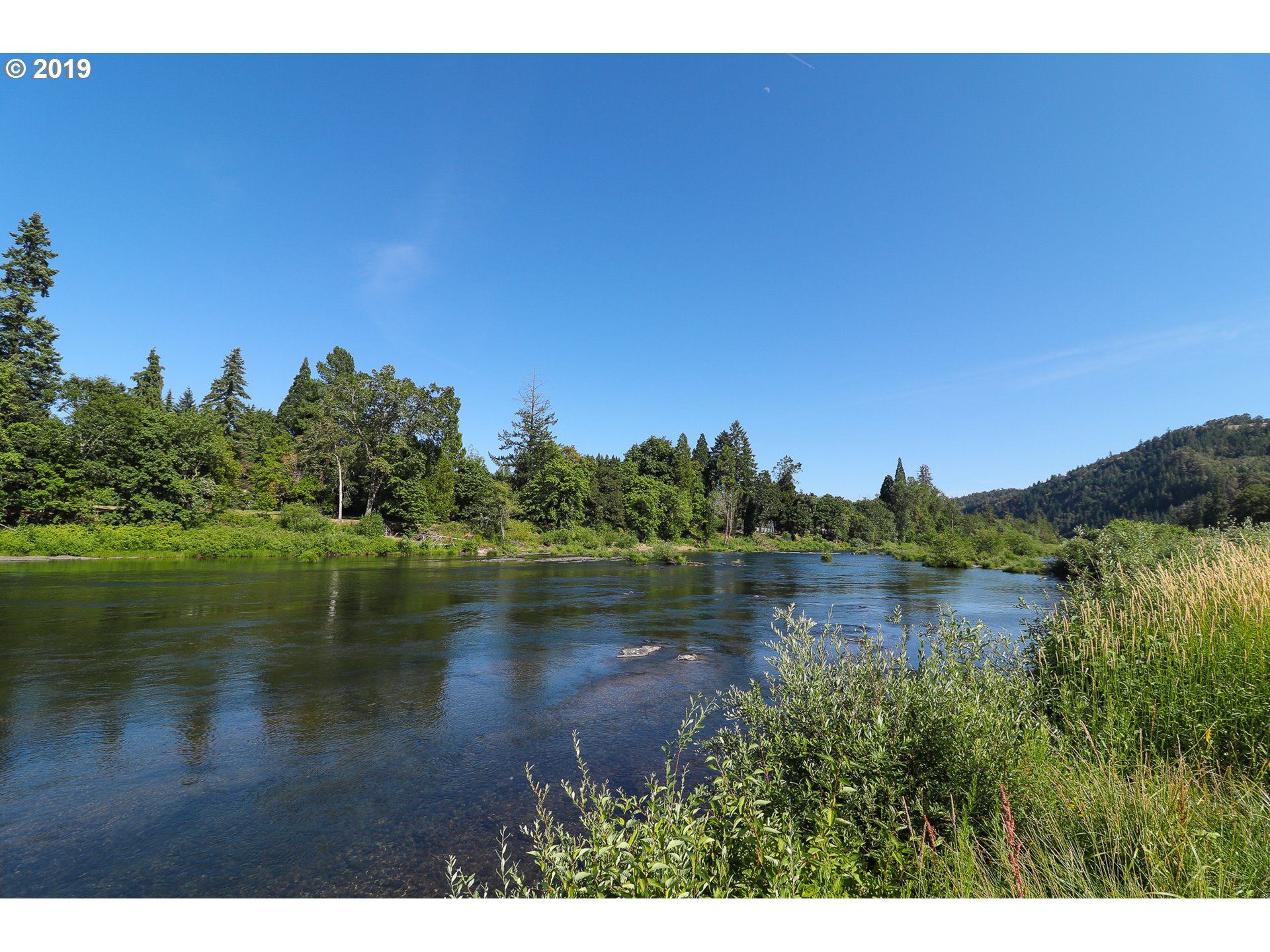 744 River Bend Road Roseburg, OR 97471 - Photo 5 of 32 Gallery Image 5