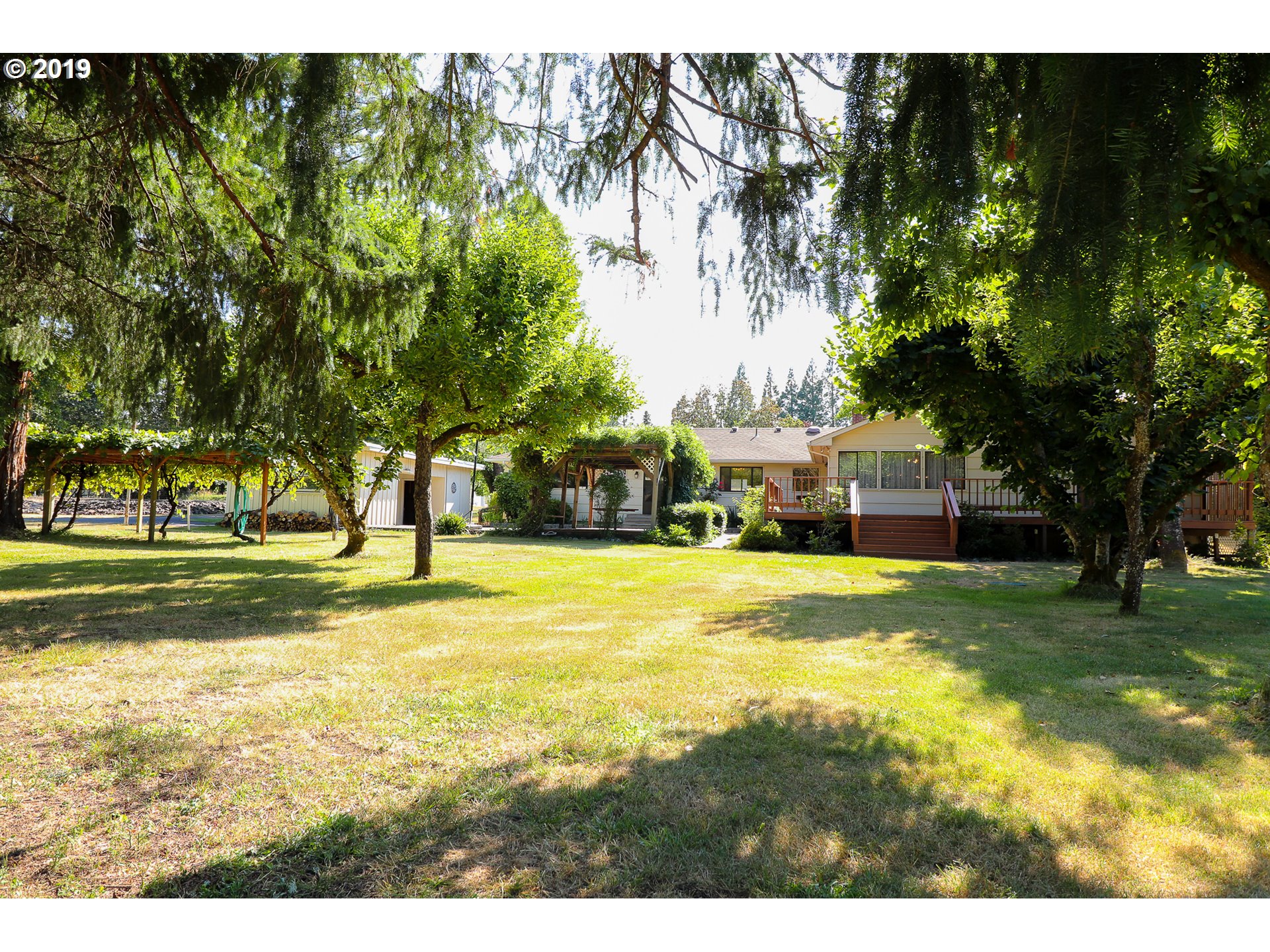 744 River Bend Road Roseburg, OR 97471 - Photo 6 of 32 Gallery Image 6