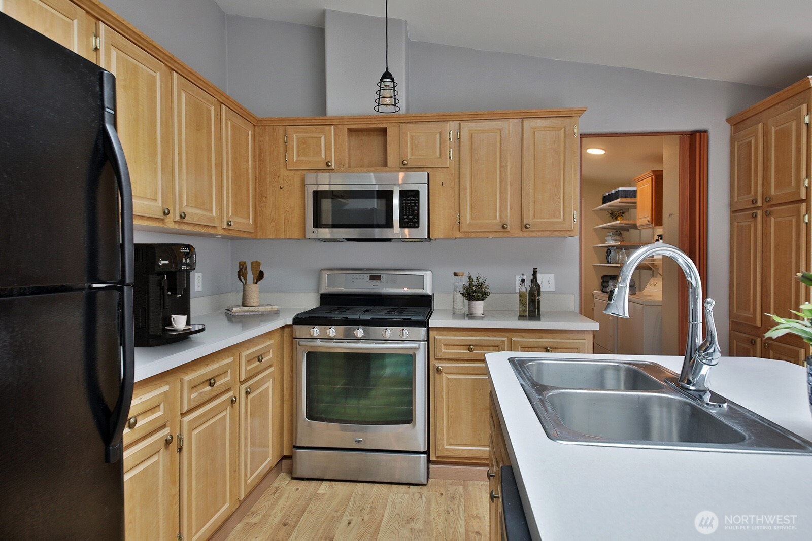 3670 South Smugglers Cove Road Greenbank, WA 98253 - Photo 15 of 29