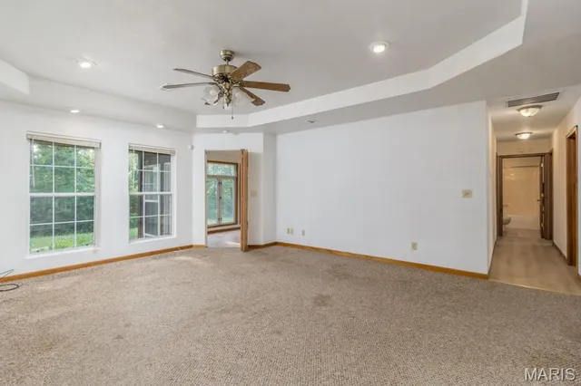 $269,900 | 19395 Ripley Drive, Lebanon, MO 65536