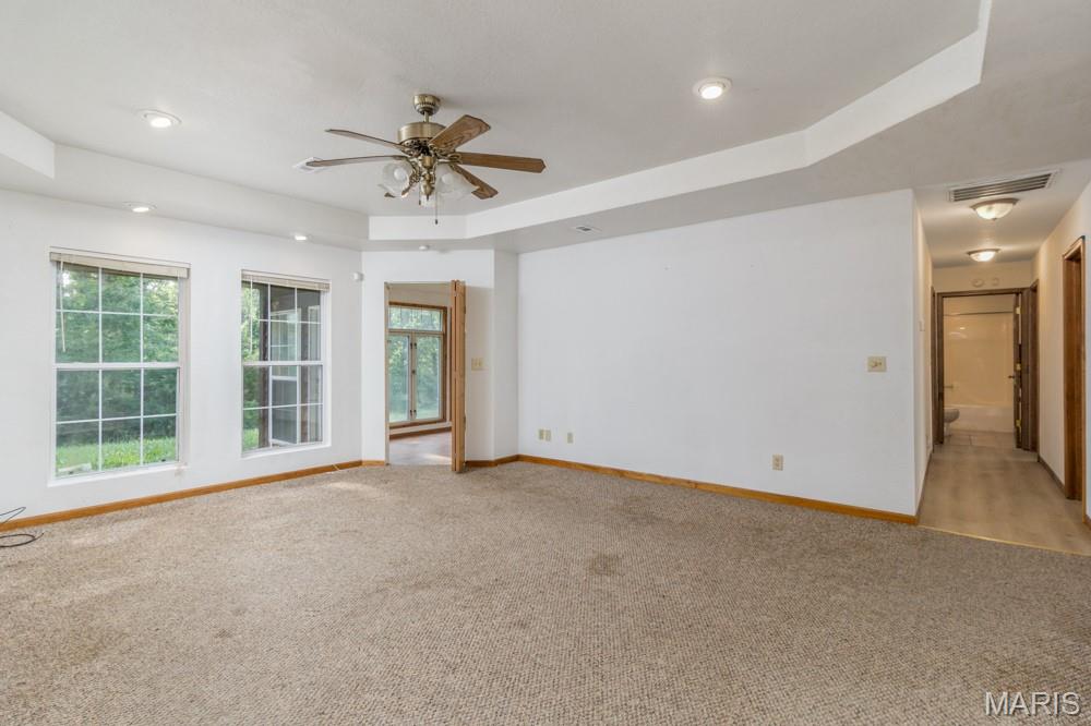 19395 Ripley Drive Lebanon, MO 65536 - Photo 11 of 24