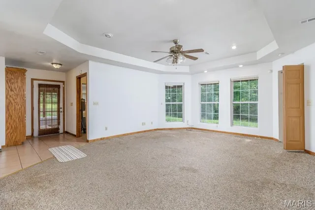 $269,900 | 19395 Ripley Drive, Lebanon, MO 65536