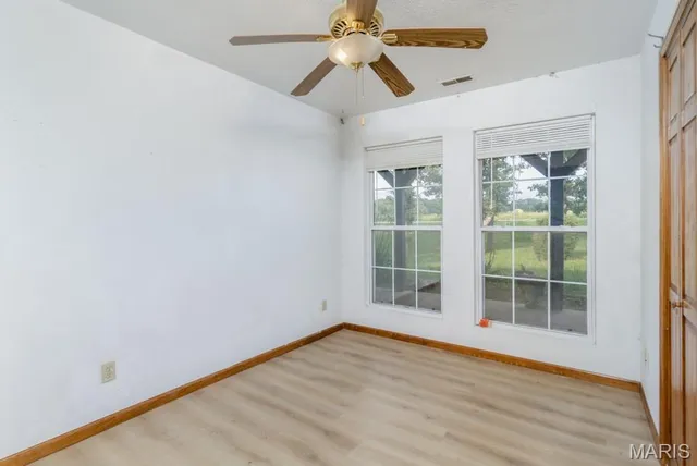 $269,900 | 19395 Ripley Drive, Lebanon, MO 65536