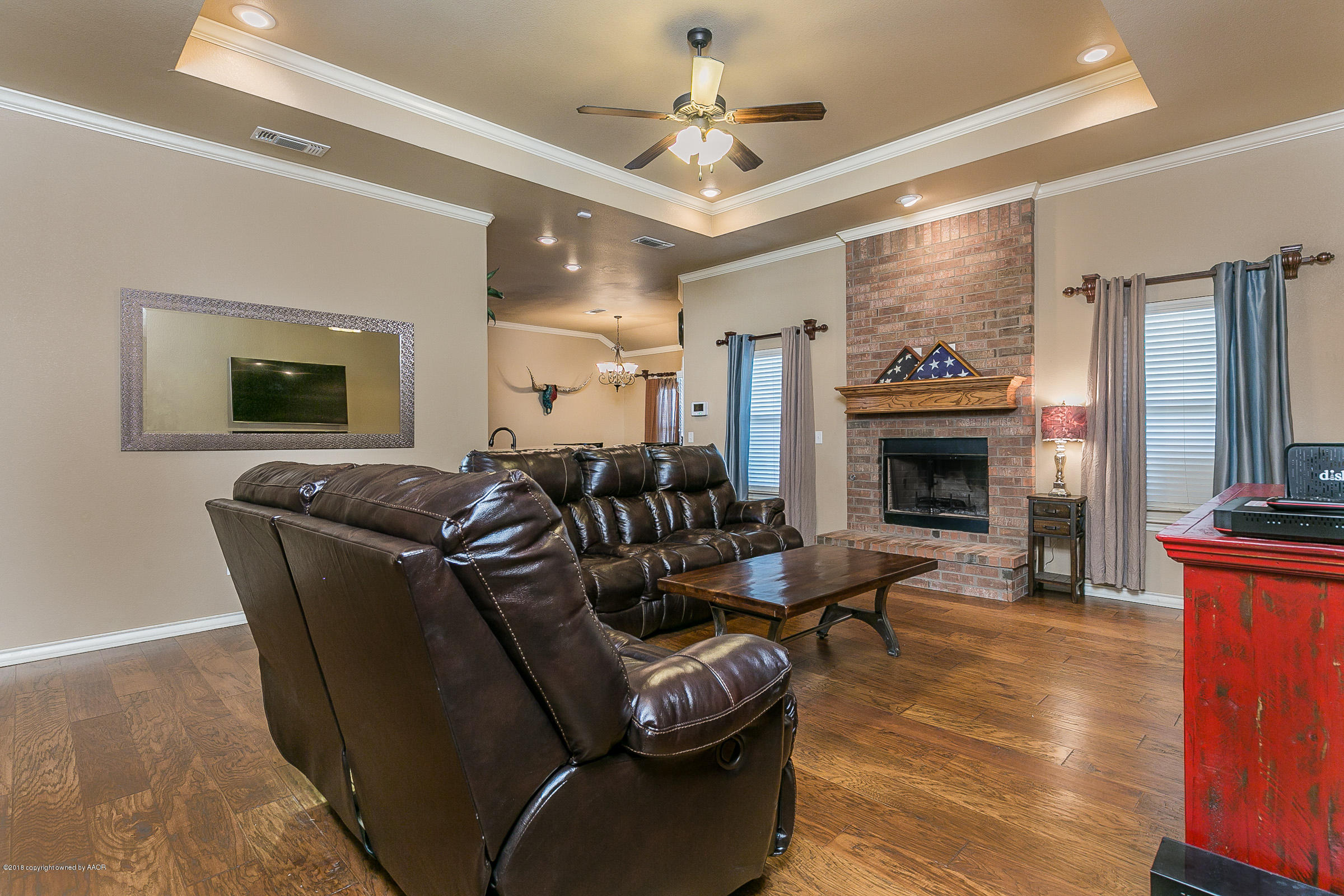 18300 Hidden Springs Road Amarillo, TX 79124 - Photo 7 of 30 Living Room View 3