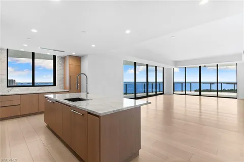 $6,985,000 | 5100 Seagrass Boulevard, Unit 1206, Bonita Springs, FL 34134