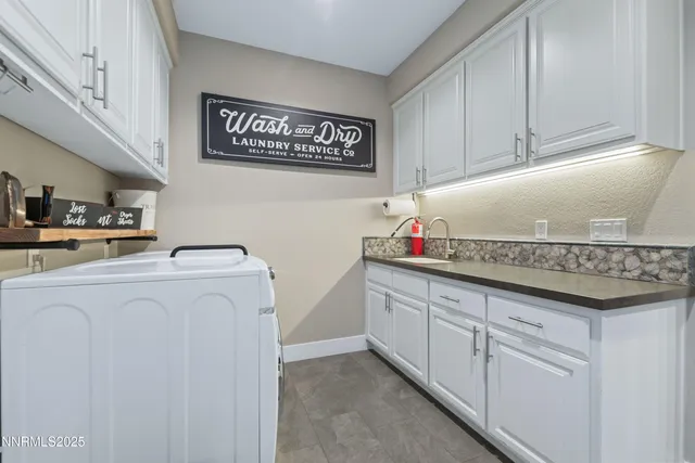 $1,598,000 | 8360 Cinnamon Ridge Lane, Reno, NV 89523