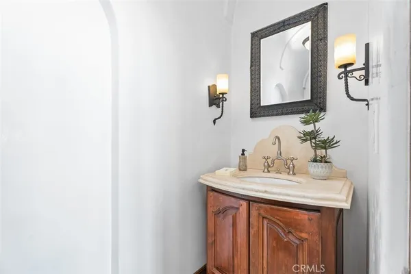 $5,280,000 | 1801 Vía Arriba, Palos Verdes Estates, CA 90274
