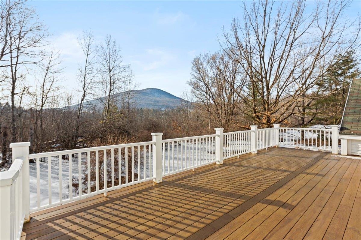 334 Walloomsac Road Bennington, VT 05201 - Photo 22 of 33