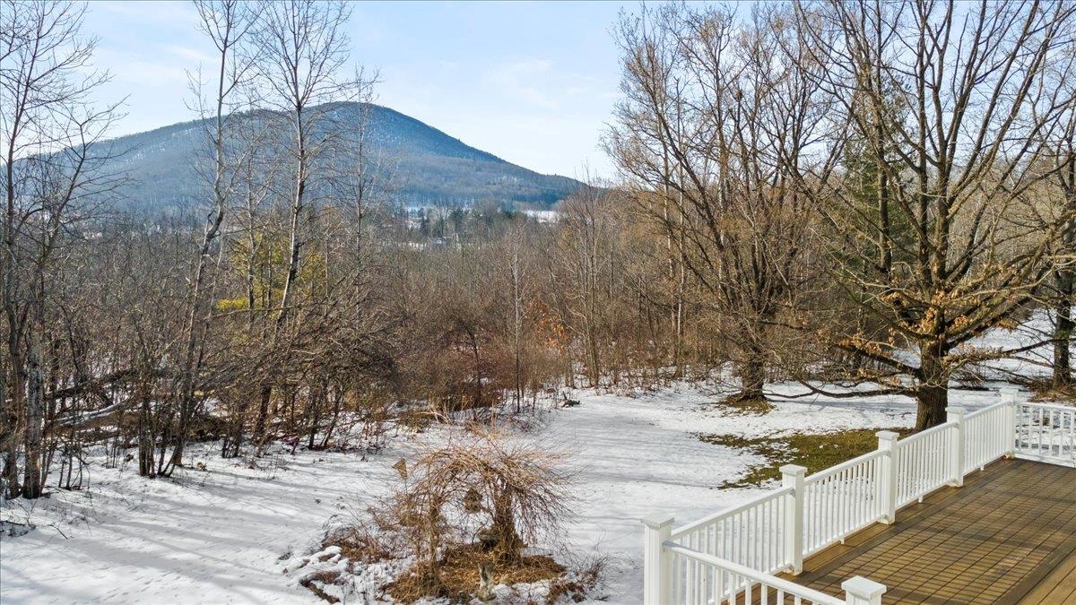 334 Walloomsac Road Bennington, VT 05201 - Photo 24 of 33