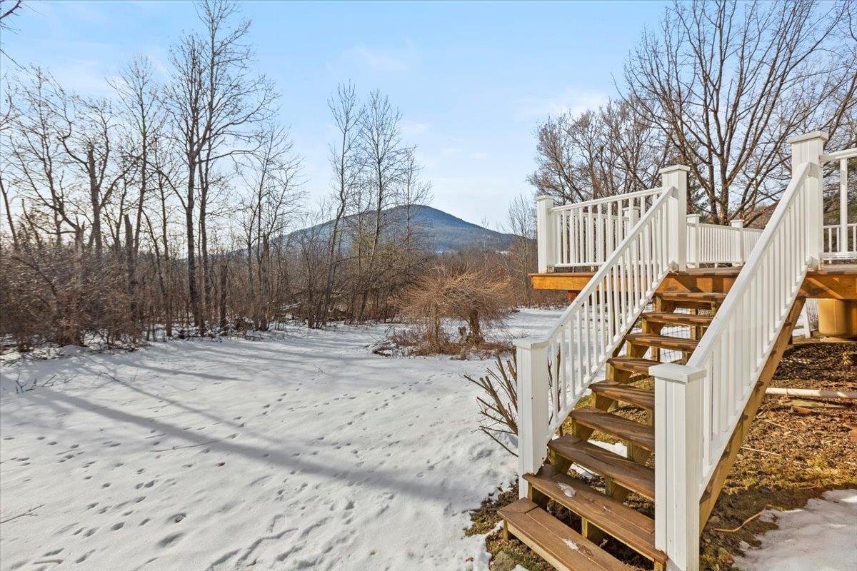334 Walloomsac Road Bennington, VT 05201 - Photo 25 of 33