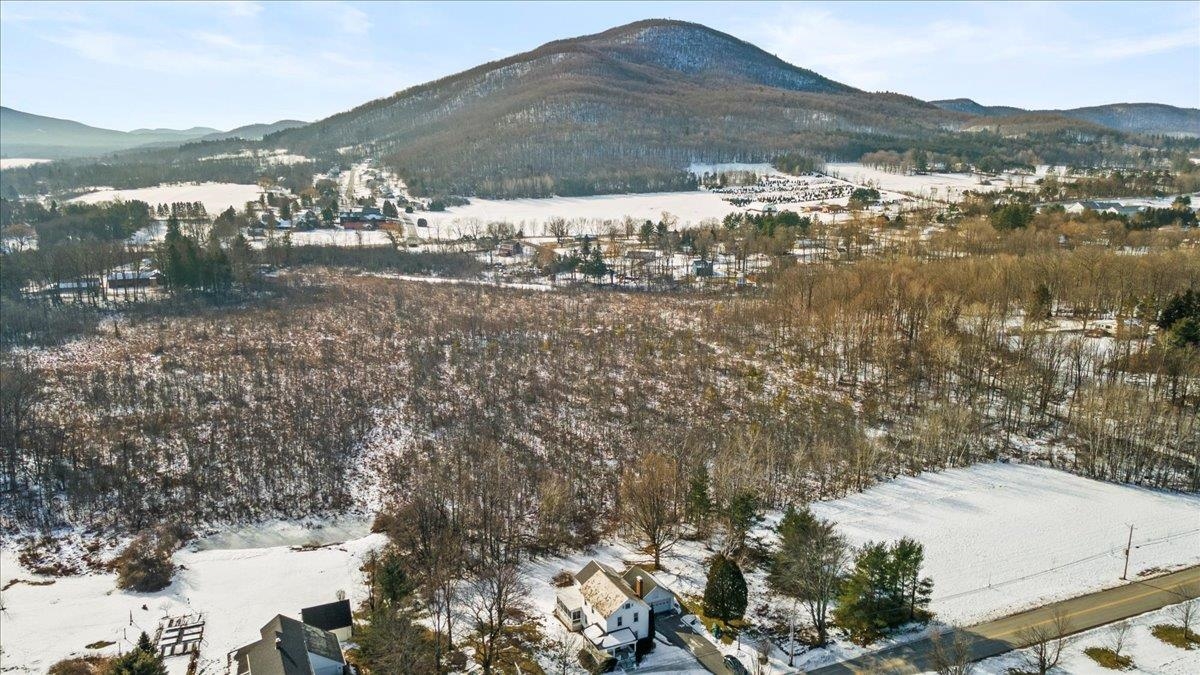 334 Walloomsac Road Bennington, VT 05201 - Photo 26 of 33
