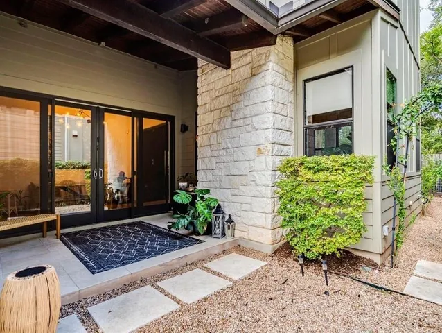 $5,000 | 1502 Barton Hills Drive, Unit B, Austin, TX 78704