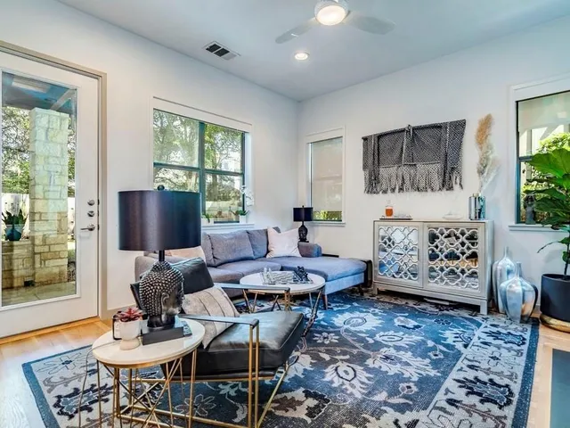 $5,000 | 1502 Barton Hills Drive, Unit B, Austin, TX 78704