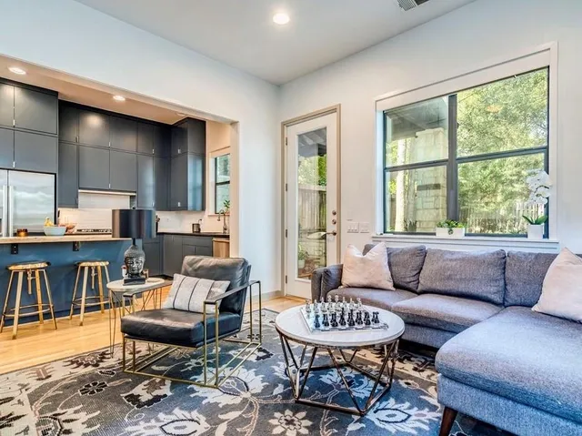 $5,000 | 1502 Barton Hills Drive, Unit B, Austin, TX 78704