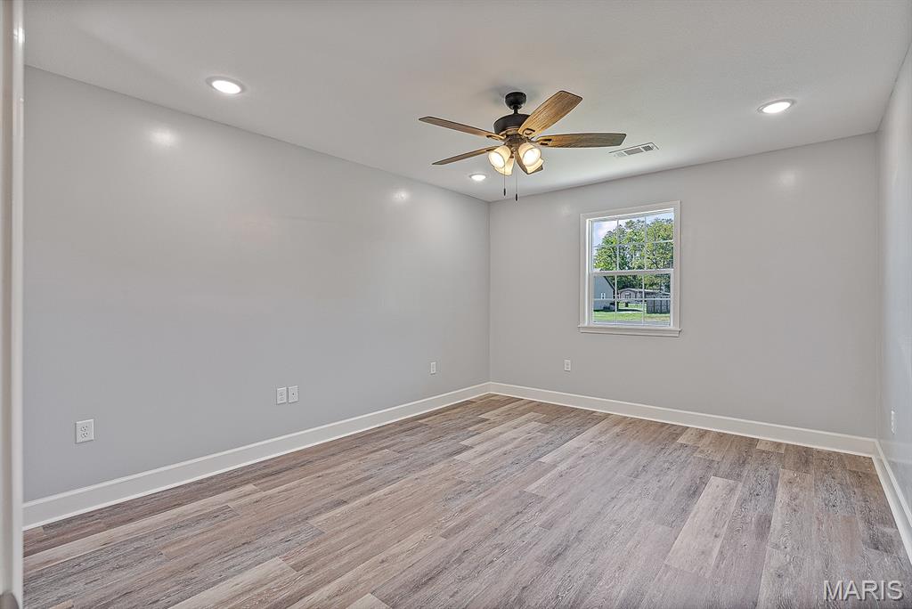 100 Oak Street Arbyrd, MO 63821 - Photo 15 of 18