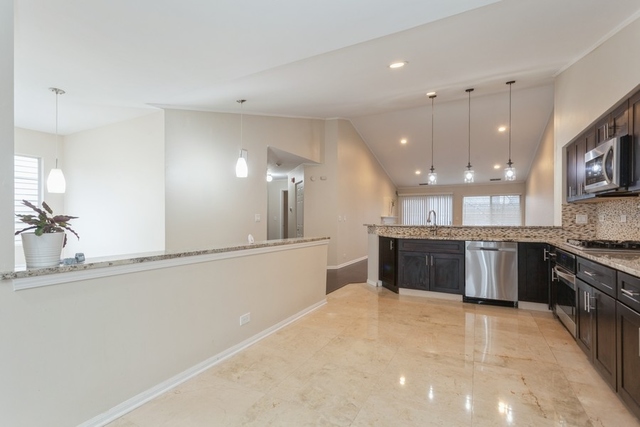 8125 Ripple Ridge, Unit 8125 Darien, IL 60561 - Photo 6 of 14
