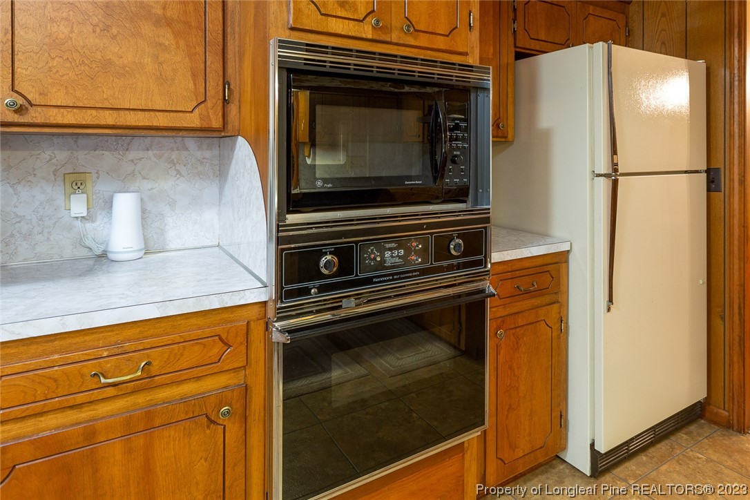 611 Huntley School Road Roseboro, NC 28382 - Photo 14 of 42 Gallery Image 14